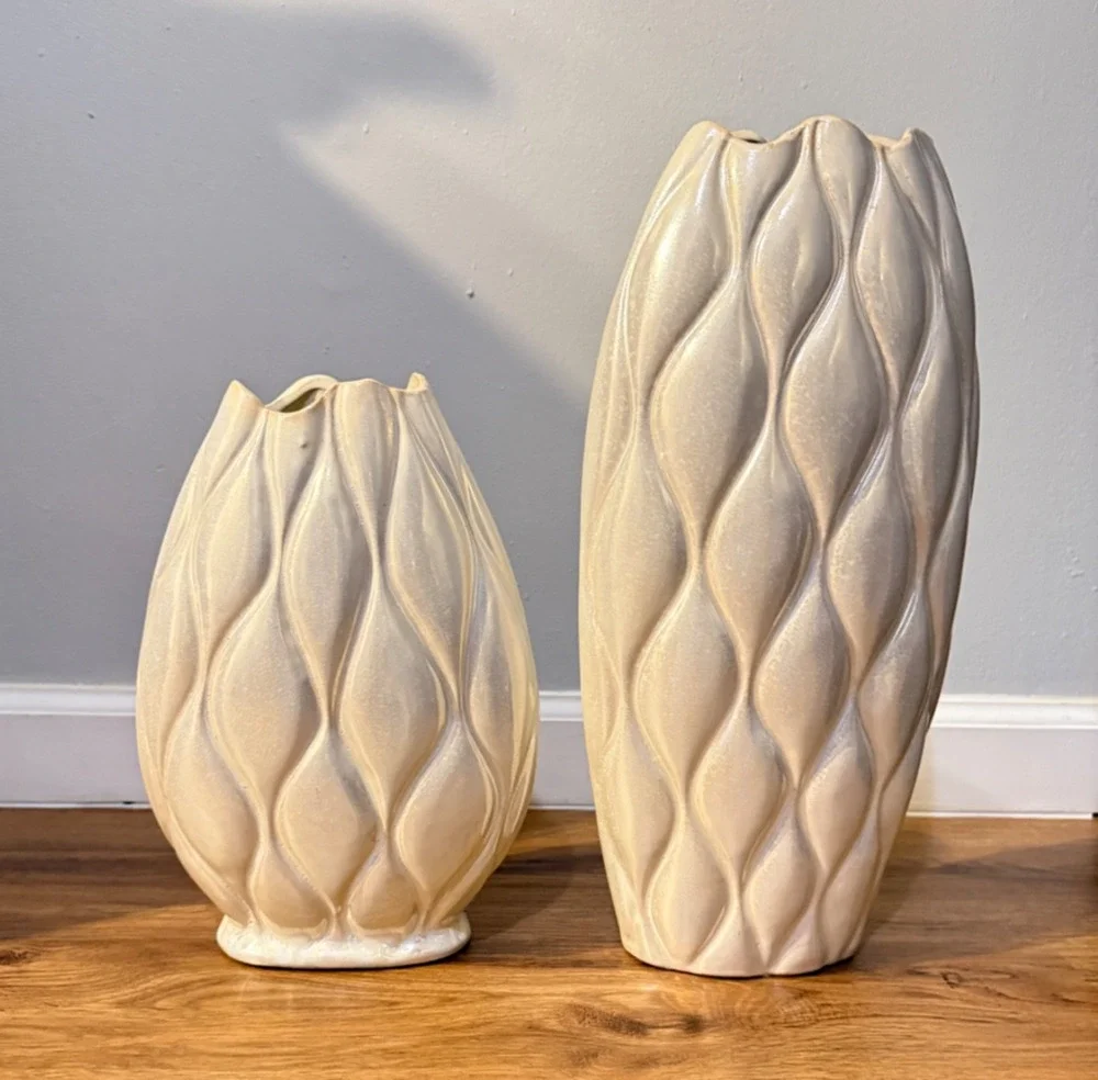 🌿 Pier 1 Textured Ceramic Vases – Set of 2 | Ivory / Pearl Finish | 16” & 12”